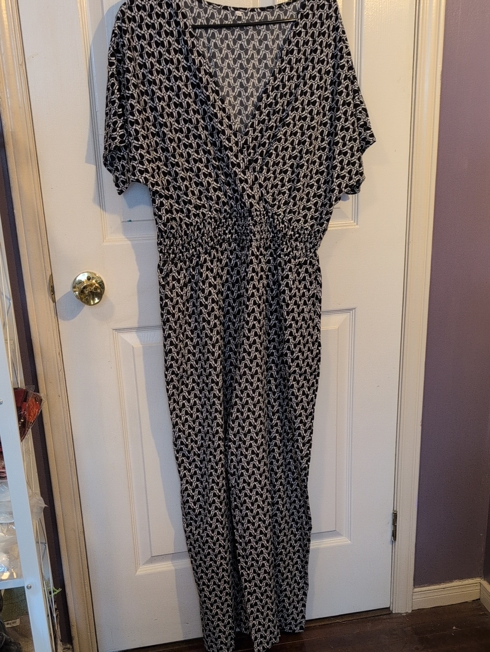 Black & White Printed V-Neck Jumpsuit